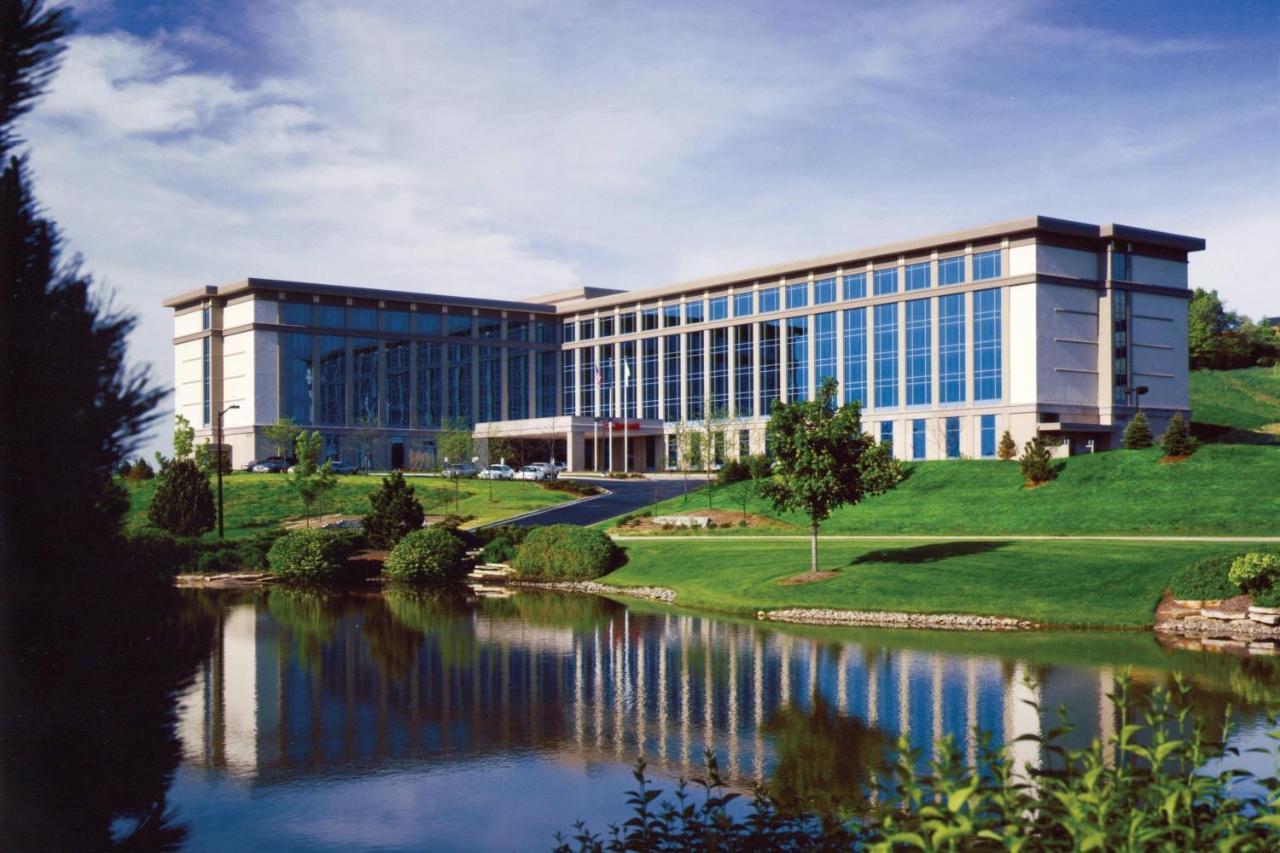 Milwaukee Marriott West Otel Waukesha Dış mekan fotoğraf