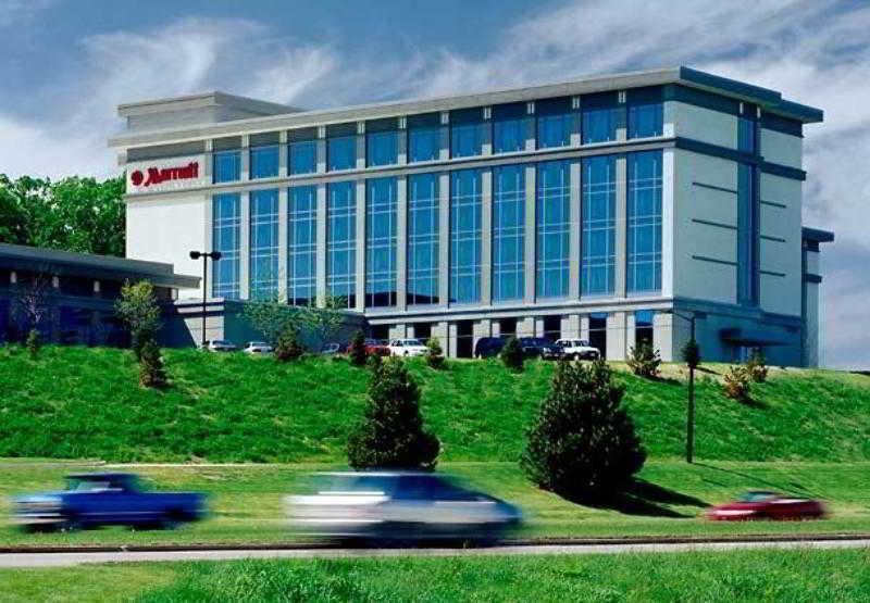 Milwaukee Marriott West Otel Waukesha Dış mekan fotoğraf