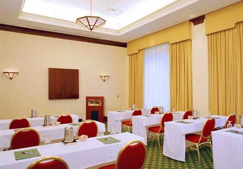 Milwaukee Marriott West Otel Waukesha Dış mekan fotoğraf